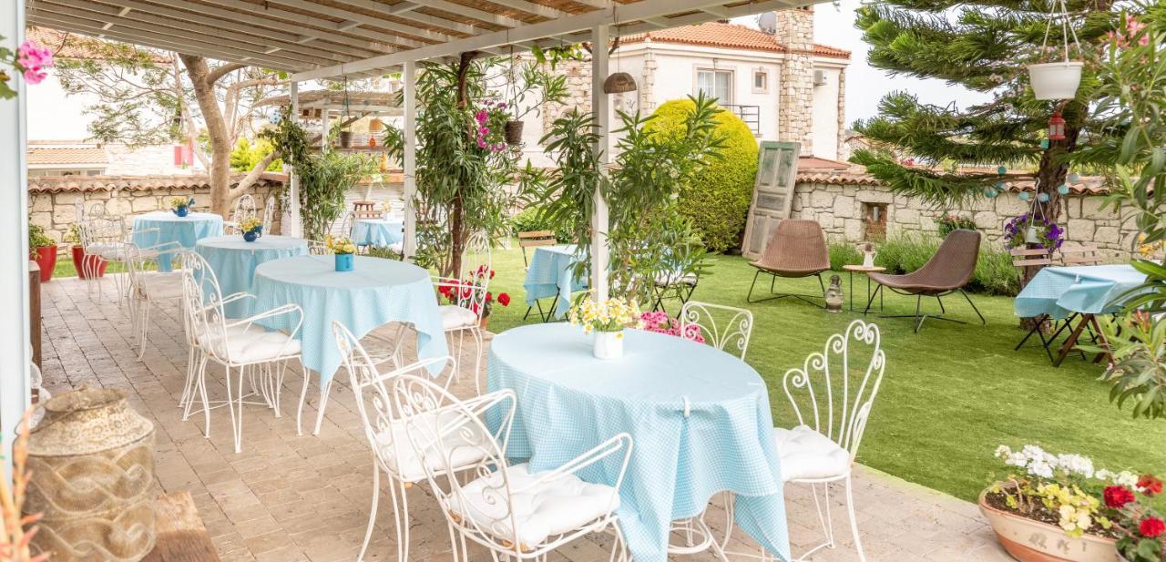 Deniz Kabugu Hotel Alacati Exterior foto