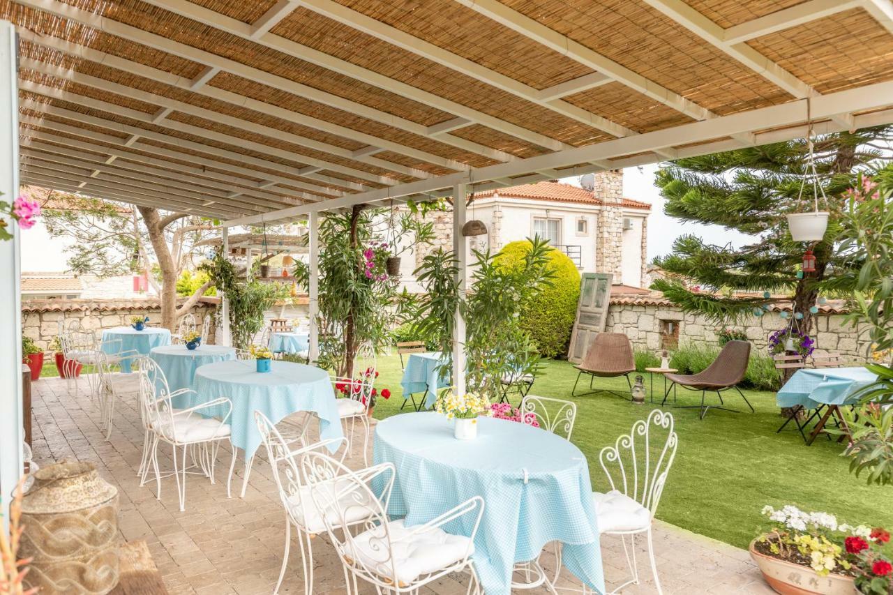 Deniz Kabugu Hotel Alacati Exterior foto